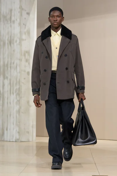 Look 20